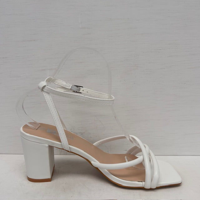 Leuke sandalen met blokhak wit