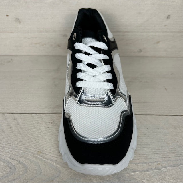 Gave sneaker met chunky zool zwart
