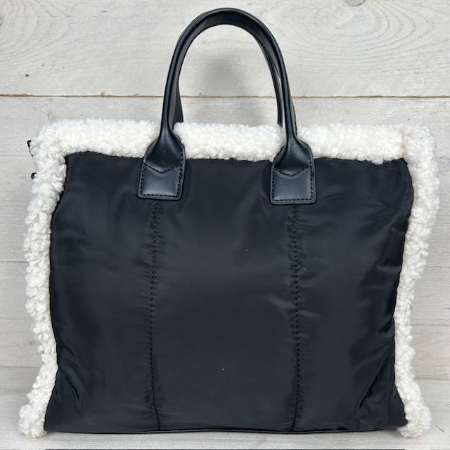 Padded shopper met teddy details zwart