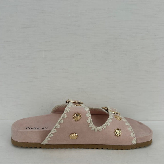 Leuke zomerse sandalen met studs roze