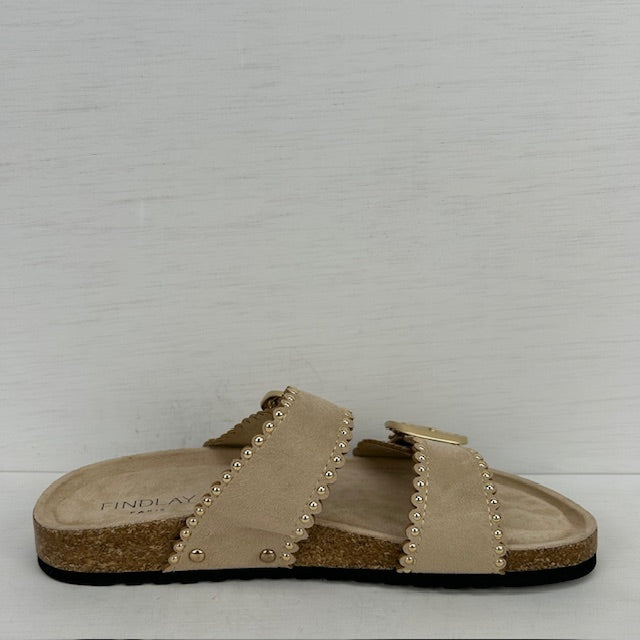 Zomerse sandalen met leuke afwerking beige