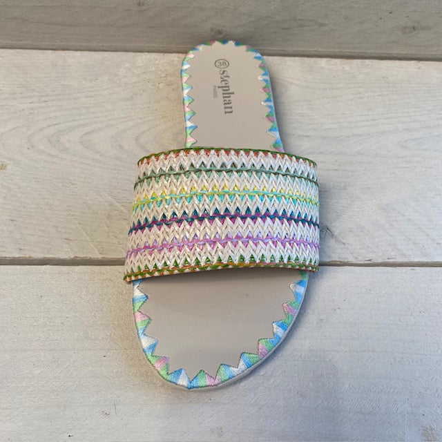 Kleurrijke slipper wit