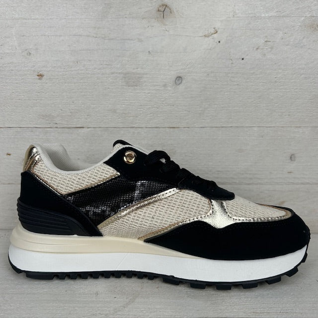 Sneaker met leuk detail zwart