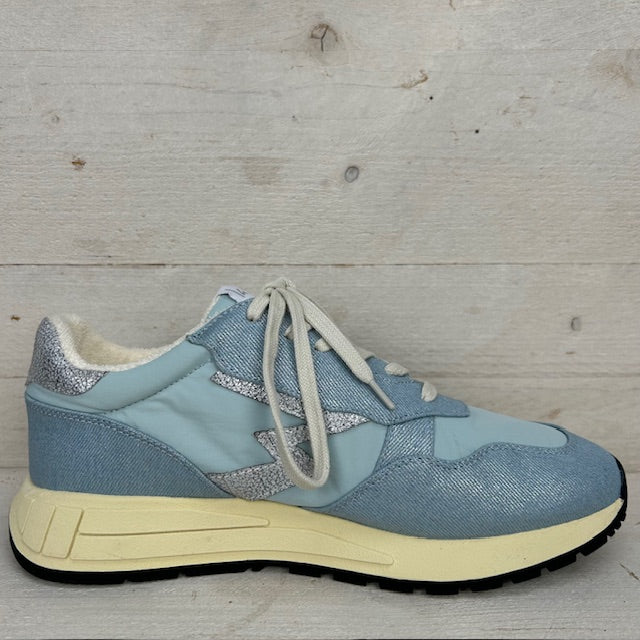 La Strada sneakers 2401863 lt blue silver metallic jeans