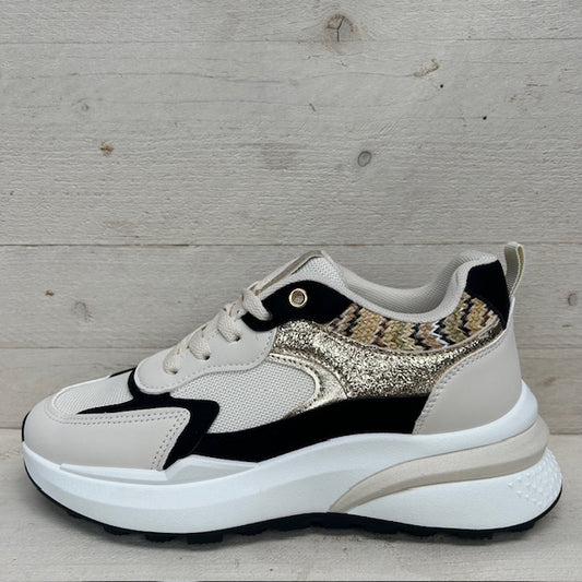 Sportieve sneaker met leuke afwerking beige zwart