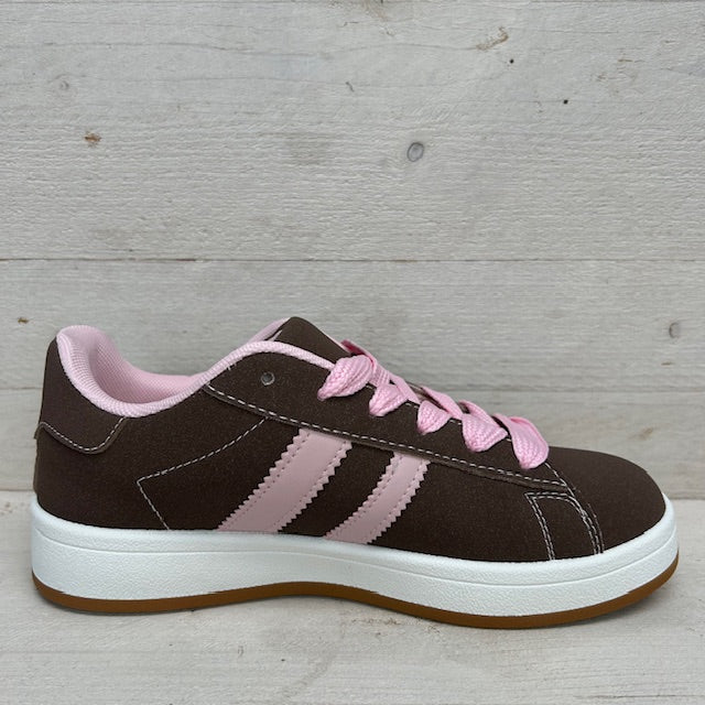 Retro sneaker met witte zool bruin roze