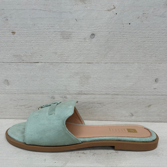 Slippers met suèdine afwerking groen