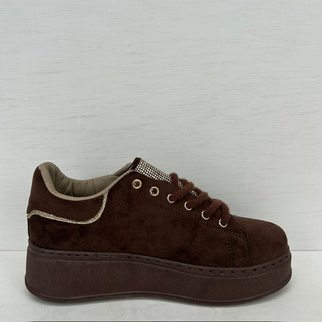 Leuke sneakers met shiny details bruin