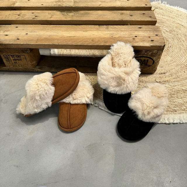 Uggs best sale pantoffels aanbieding