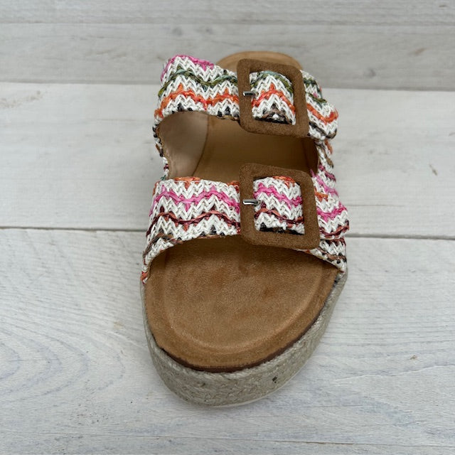 Kleurrijke sandalen met gevlochten motief khaki
