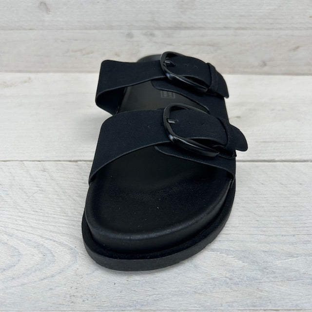 Sandalen met stoere gespjes zwart