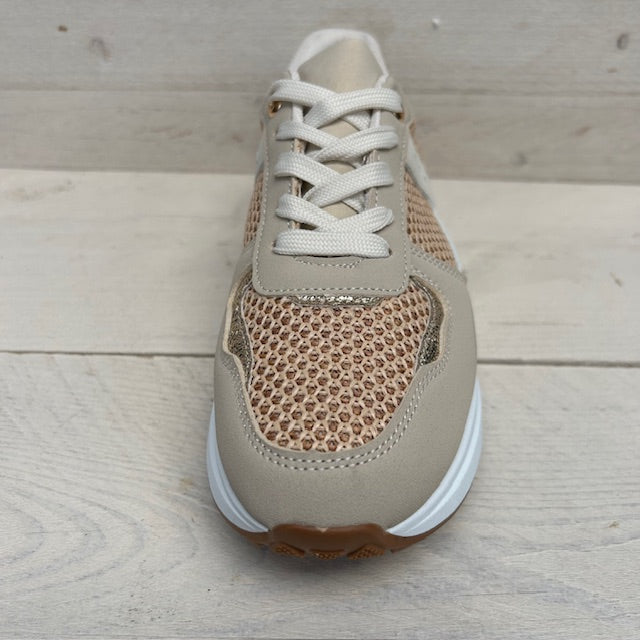 Sneakers met leuke afwerking khaki