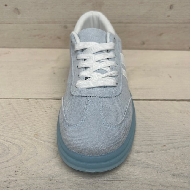 Retro sneakers met gekleurde zool blauw
