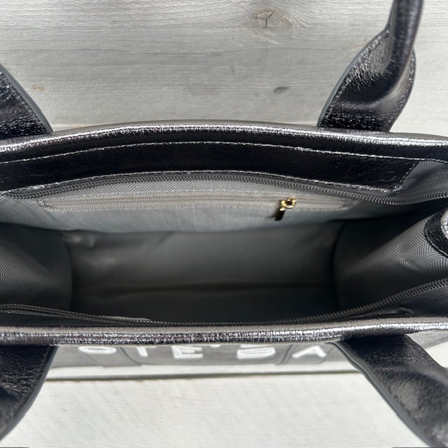The tote bag metallic