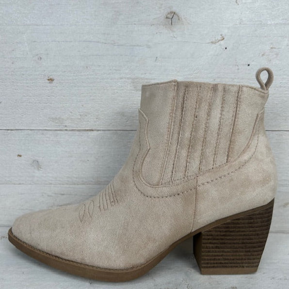 Cowboy enkellaarsje beige suède