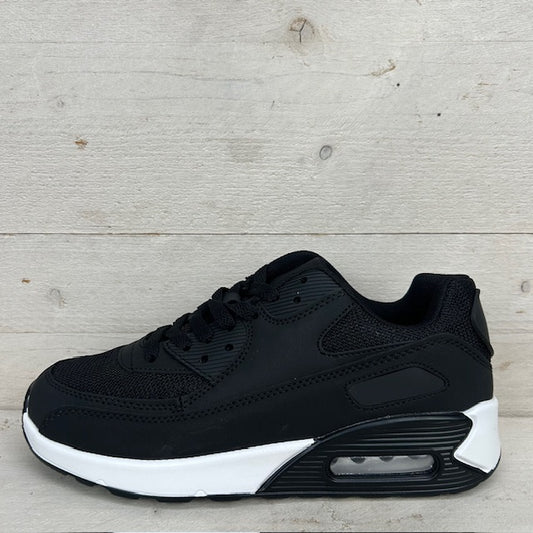 Gave nieuwe air sneakers zwart wit (verkrijgbaar van maat 36 t/m maat 45)