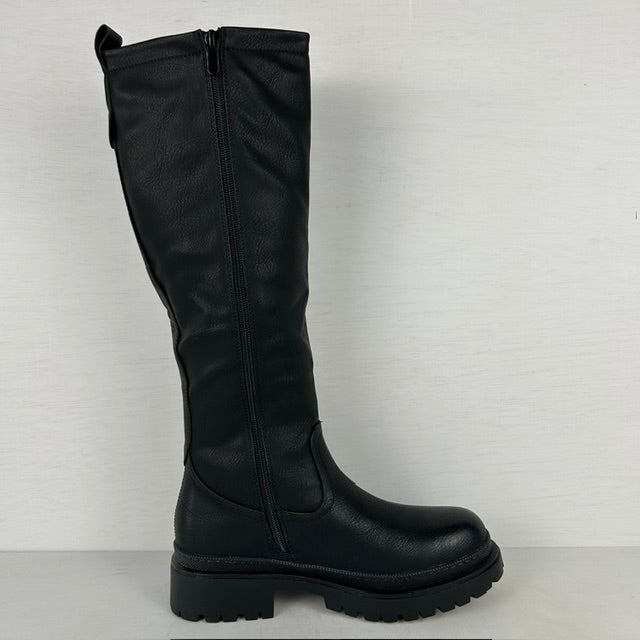Gave leatherlook laarzen met stoere zool zwart