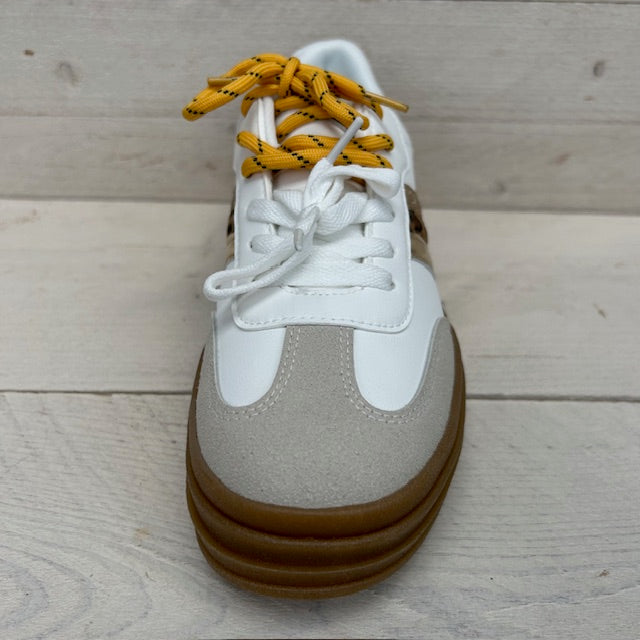 Retro sneakers met leuke details wit
