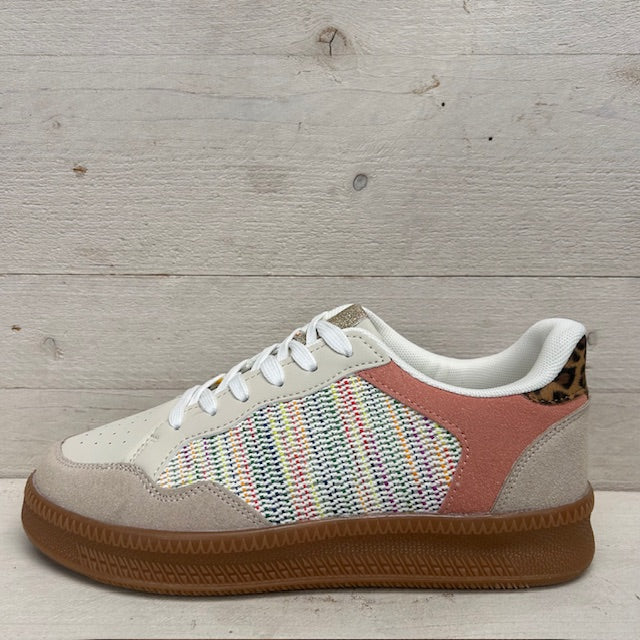 Retro sneakers met gevlochten motief roze
