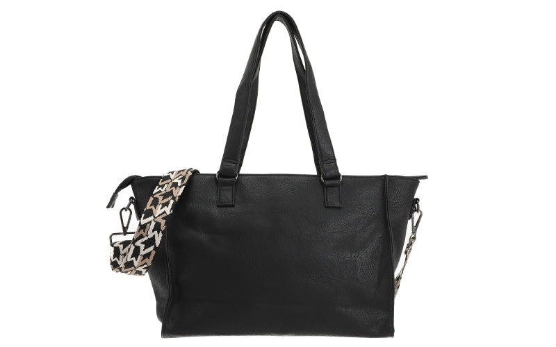 Black shopper Avignon