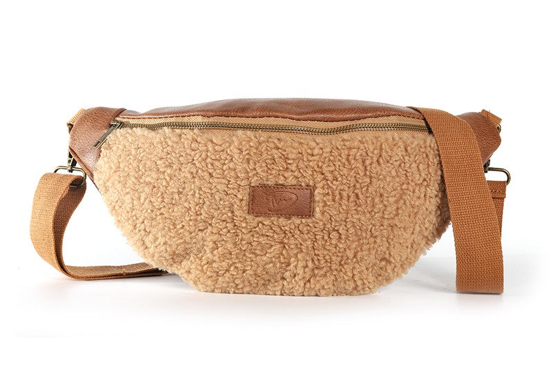 Camel teddy heuptasje / crossbody Bilund