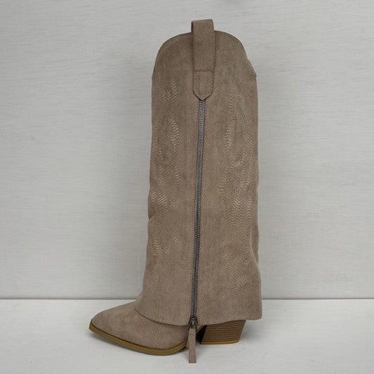 Hoge suèdine cowboylaars met leuke flap beige