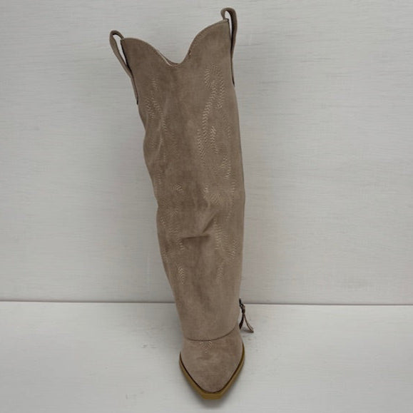 Hoge suèdine cowboylaars met leuke flap beige