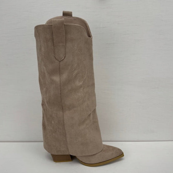 Hoge suèdine cowboylaars met leuke flap beige
