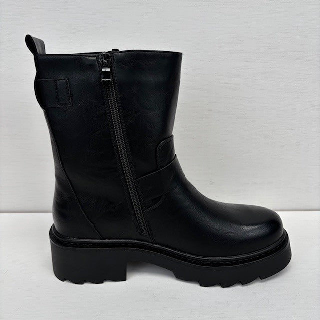 Stoere leatherlook boots zwart