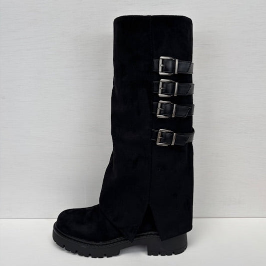 Hoge suedine boots met flap en gespen zwart
