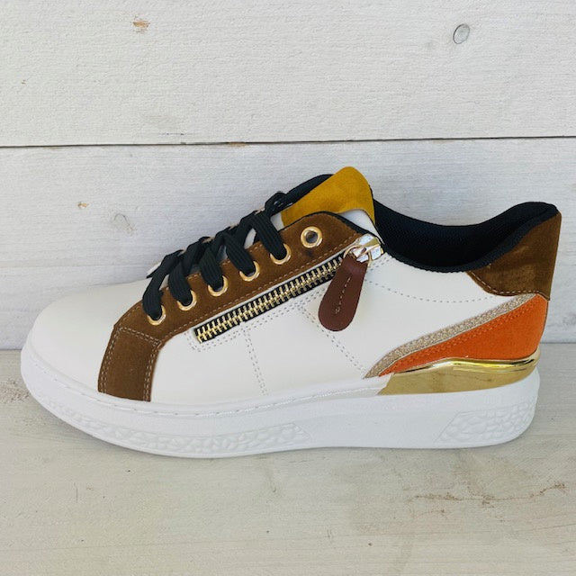 Sneakers beige