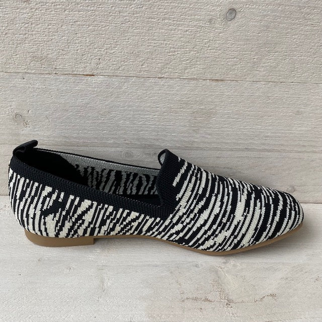 Gave loafers van La Strada 1804422 black/beige zebra