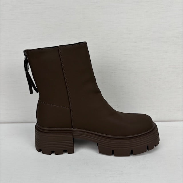 Lage leatherlook boots bruin