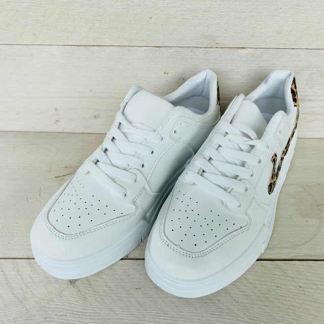 Sneakers met leopardprint streep