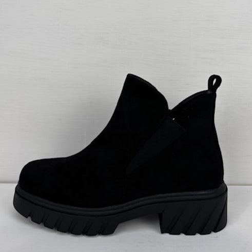 Laag enkellaarsje met stevige hak zwart