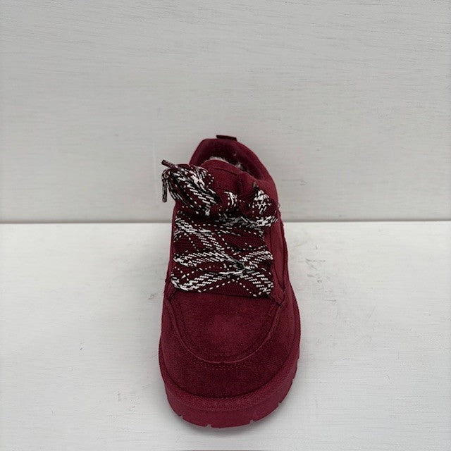 Furry uggie sneakers red wine