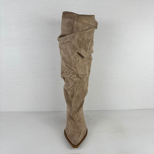 Slouchy laarzen met gespje
