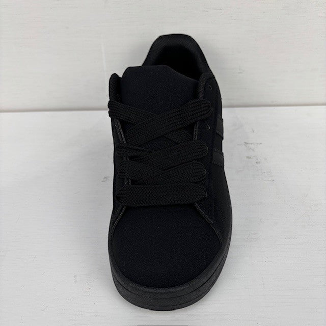 Retro sneaker all black