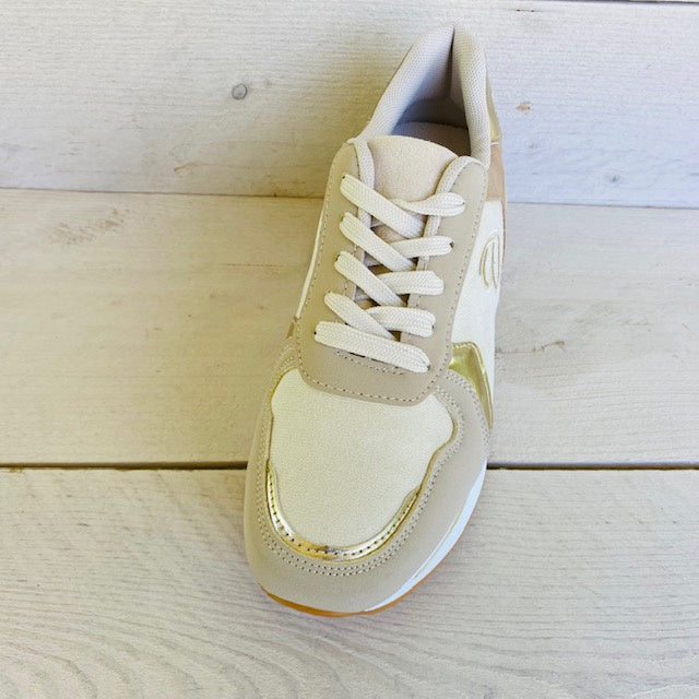 Sneakers met plateauzool beige