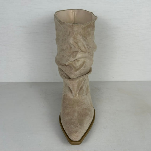 Slouchy cowboylaarzen met trendy design beige