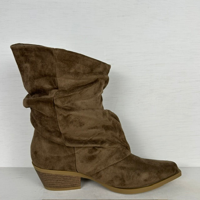 Slouchy cowboylaarzen met trendy design khaki