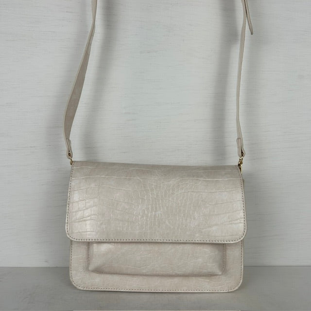 Leuk schoudertasje met crocoprint beige