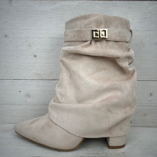 Suèdine cowboylaarsje met flap beige