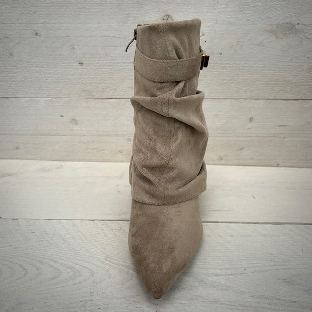 Suèdine cowboylaarsje met flap khaki