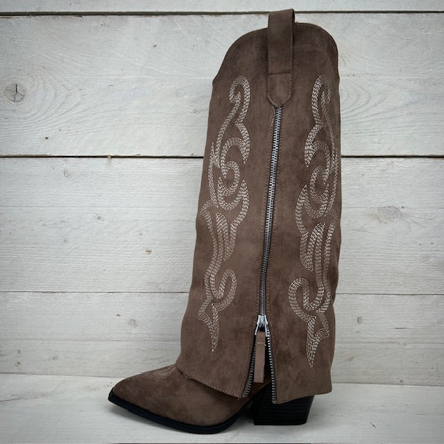 Hoge suèdine cowboylaars met flap khaki