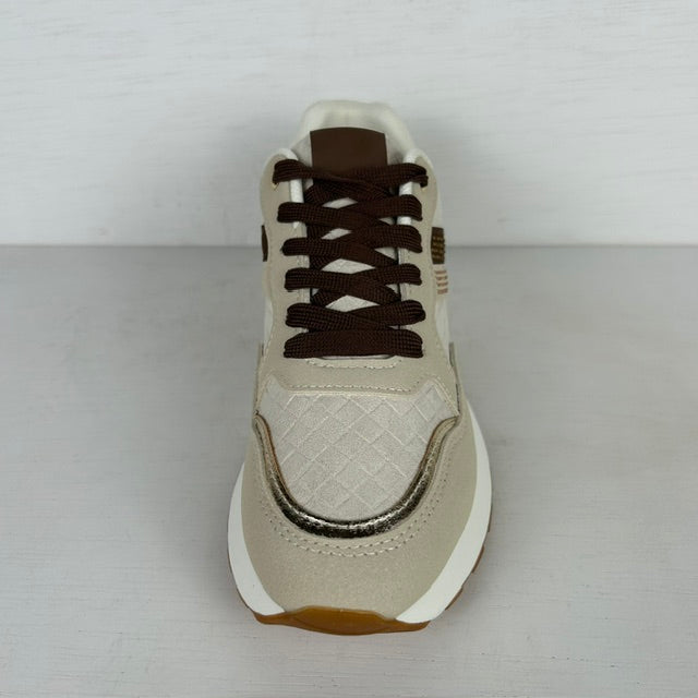 Casual sneakers met leuke details beige