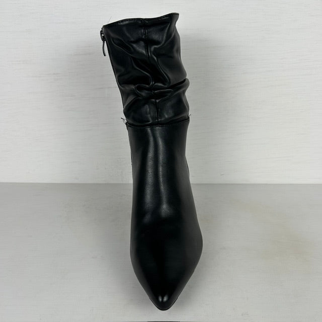 Leatherlook laarsjes met elegant design zwart