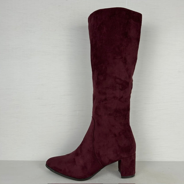 Suèdine laarzen met elegante hak rood