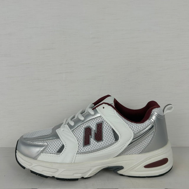Sportieve sneakers met trendy design wit rood