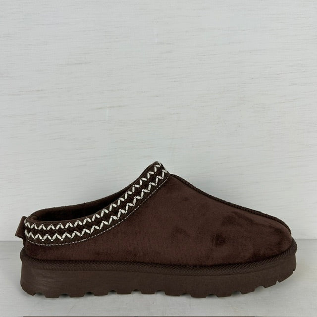 Instap uggies met leuk stiksel bruin